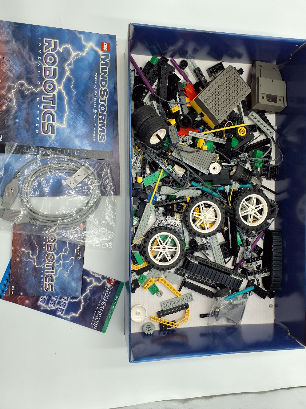 LEGO MindStorms Robotics